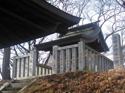 女浅間神社