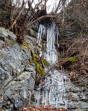 天然の氷柱