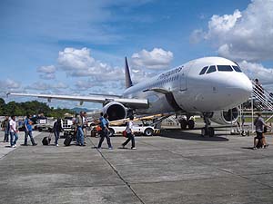 フィリピン航空PR2774